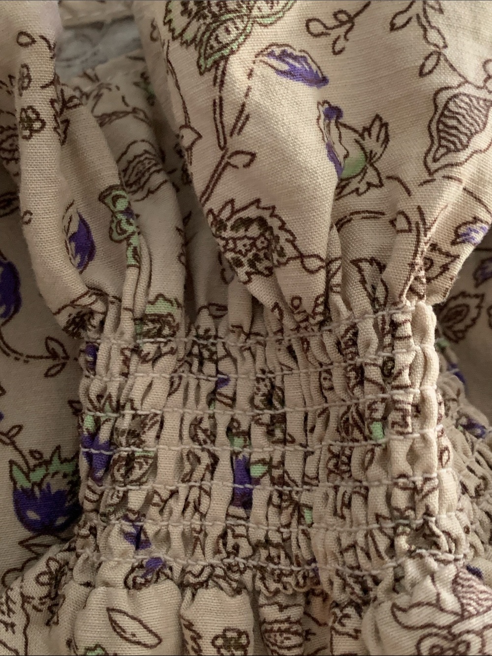 O.P.T Tan Tie Neck Floral Balloon Sleeves Top M - Picture 3 of 6